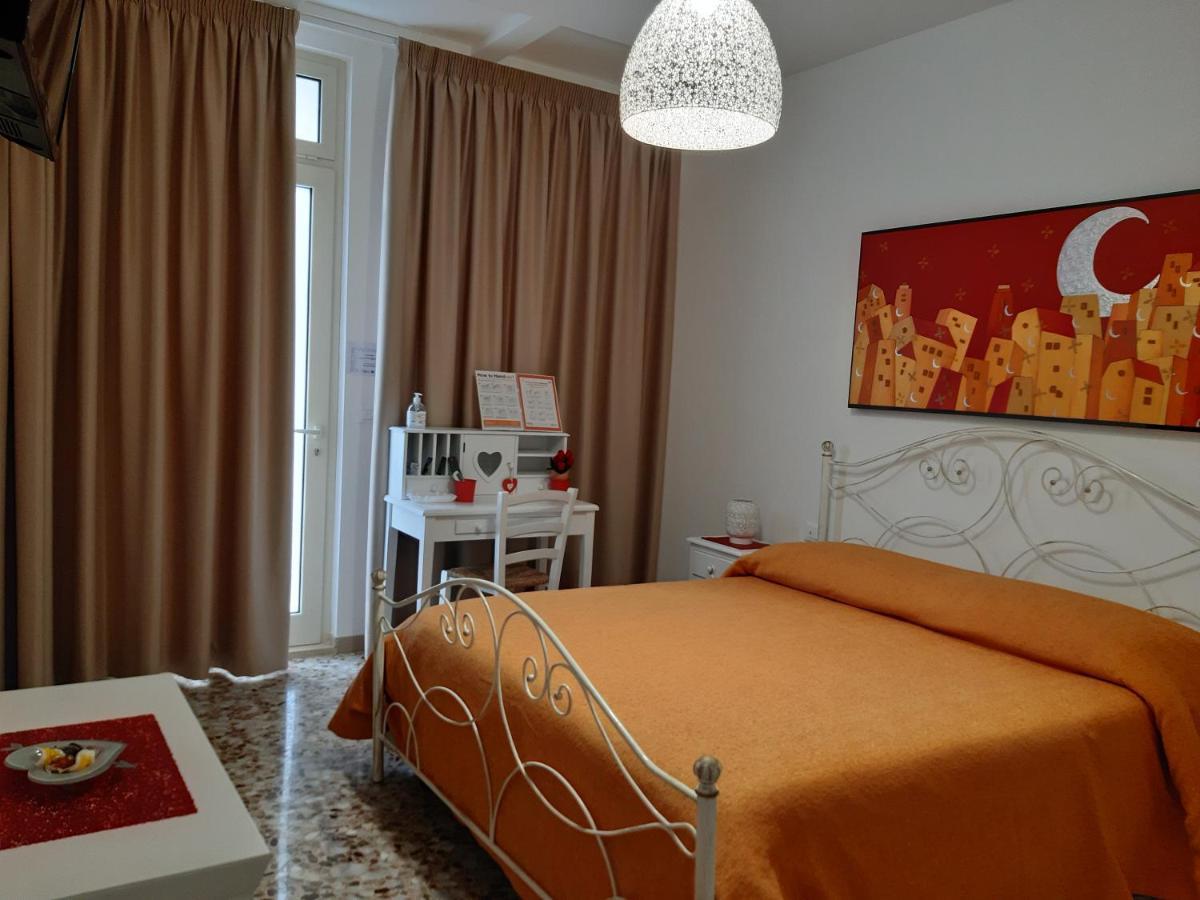 Casa Mina Affittacamere Полиняно а Маре Екстериор снимка